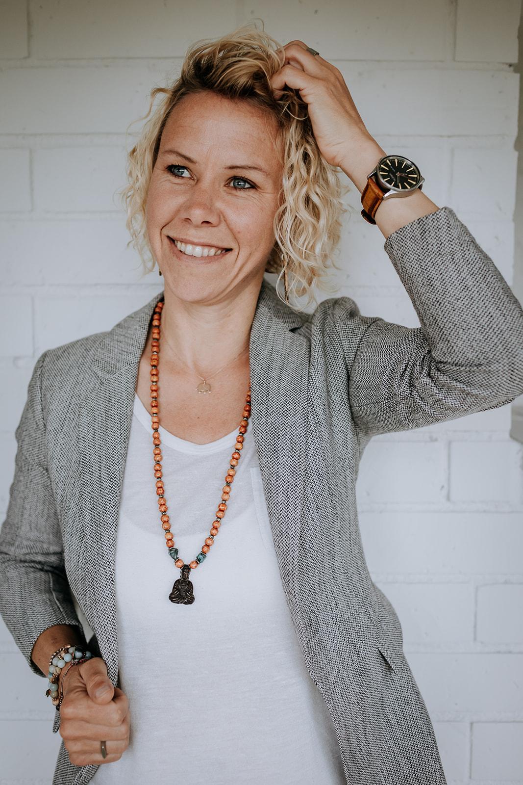 Carolyn  O’Neill