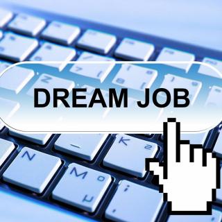 Recovery Recharged with Ellen Stewart: Pushy Broad From The Bronx®: Navigating the Job Market: Insights and Strategies for Success with Melanie Wexler